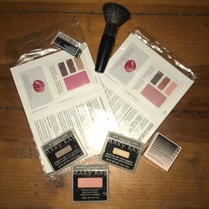 Brand New Mary Kay Makeup Bundle!